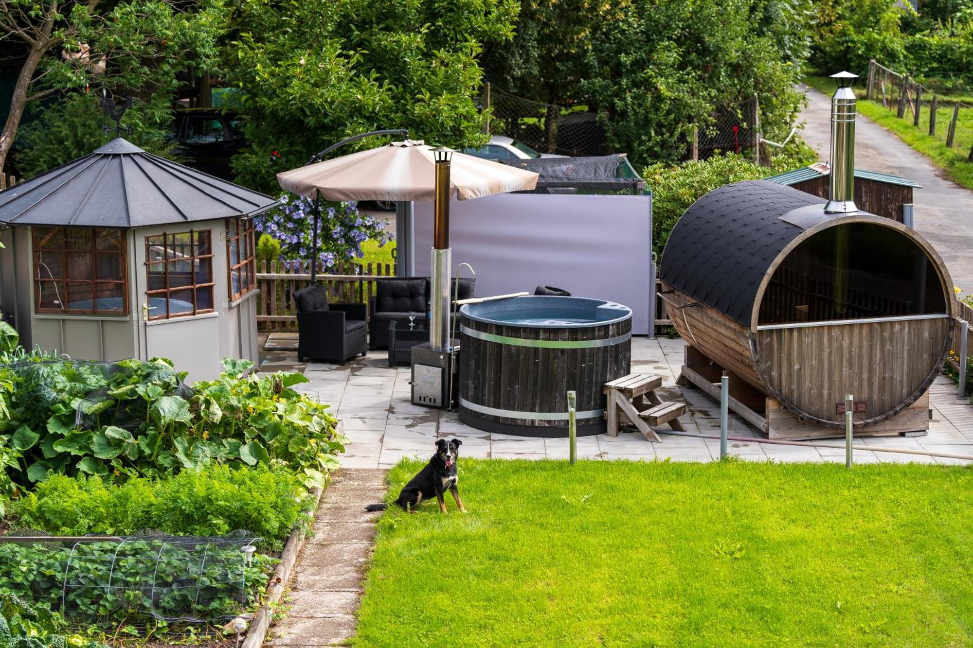 Ferienwohnung Auf Bauernhof Mit Hotpot Und Sauna Sumiswald Buitenkant foto
